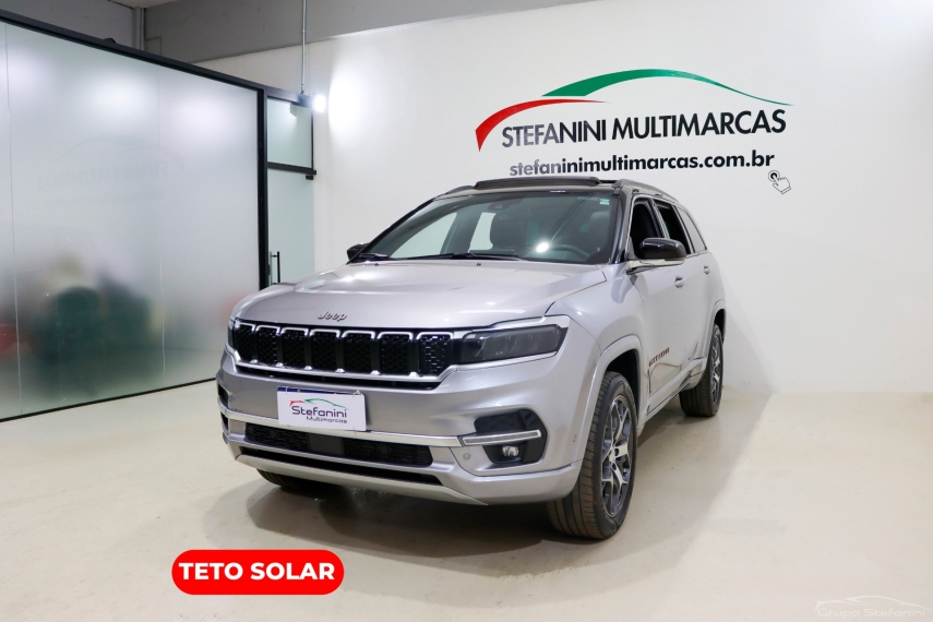 Foto do veículo JEEP COMMANDER 2.0 TD380 TURBO DIESEL OVERLAND AT9 2022/2023 34.604 KM R$ 204.790,00