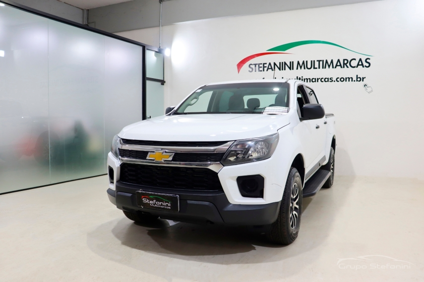 Foto do veículo CHEVROLET S10 2.8 16V TURBO DIESEL LS CD 4X4 MANUAL 2020/2021 69.964 KM R$ 128.990,00