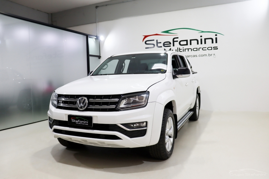 Foto do veículo VOLKSWAGEN AMAROK 3.0 V6 TDI DIESEL HIGHLINE CD 4MOTION AUTOMÁTICO 2022/2023 40.079 KM R$ 208.990,00
