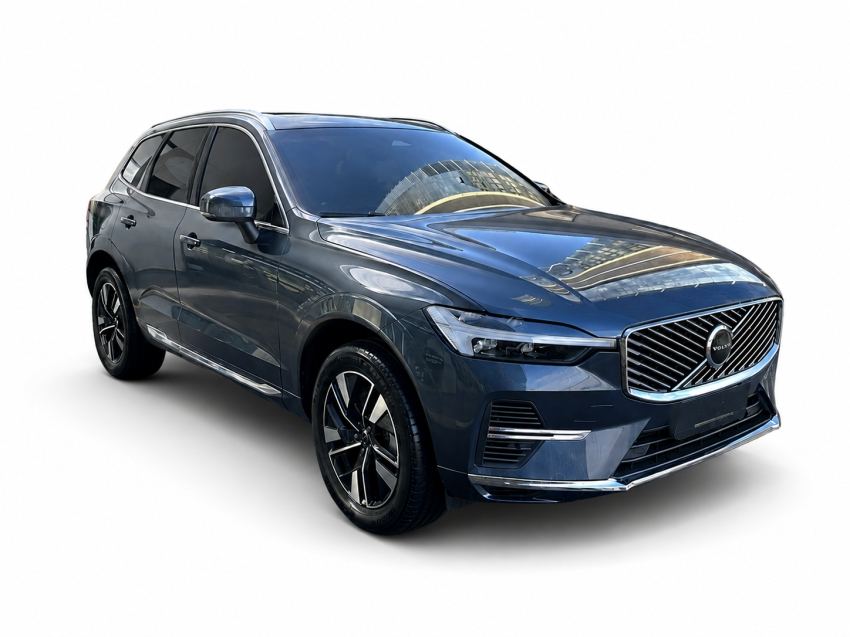 Foto do veículo VOLVO XC60 2.0 T8 PHEV PLUS AWD GEARTRONIC 2025/2026 11.980 KM R$ 379.900,00
