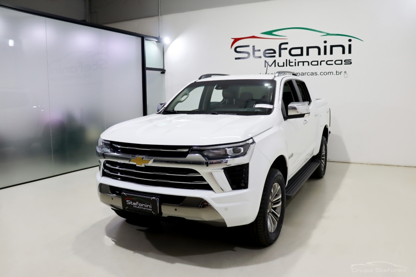 Foto do veículo CHEVROLET S10 2.8 16V TURBO DIESEL HIGH COUNTRY CD 4X4 AUTOMÁTICO 2024/2025 58.180 KM R$ 243.890,00