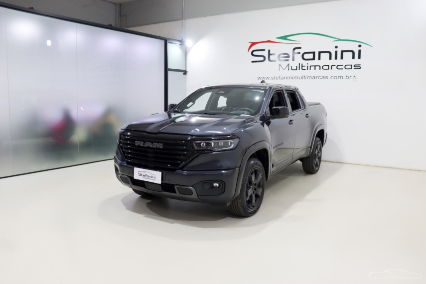 Foto do veículo RAM RAMPAGE 2.0 HURRICANE 4 TURBO GASOLINA LARAMIE 4X4 AUTOMÁTICO 2024/2024 80.721 KM R$ 168.990,00