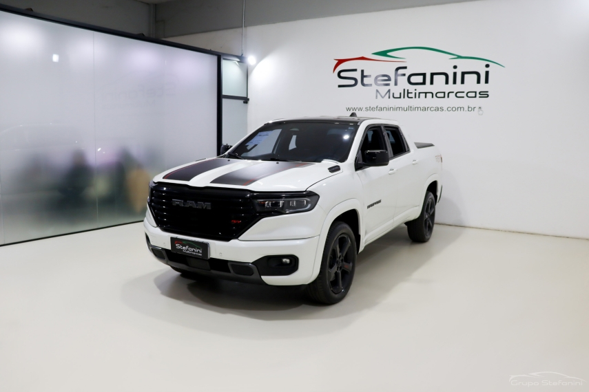Foto do veículo RAM RAMPAGE 2.0 HURRICANE 4 TURBO GASOLINA R/T 4X4 AUTOMÁTICO 2024/2025 46.149 KM R$ 191.990,00