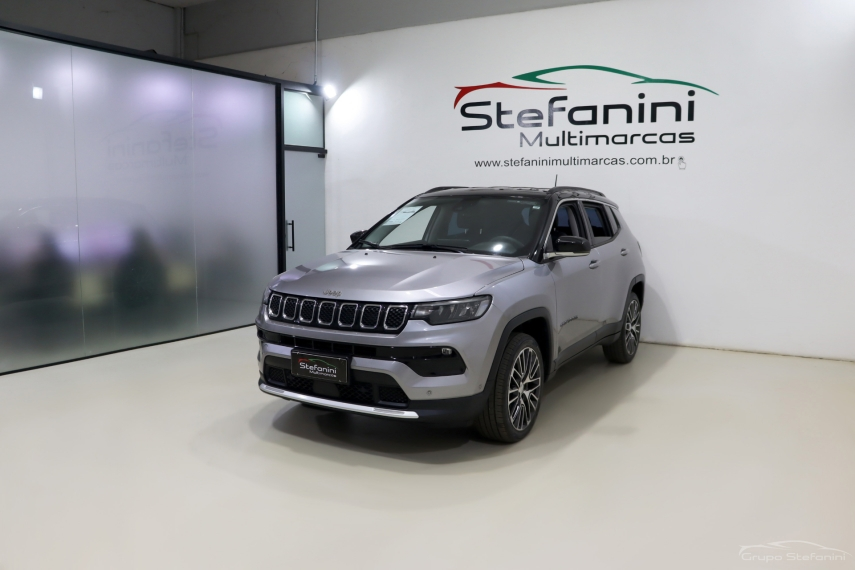 Foto do veículo JEEP COMPASS 1.3 T270 TURBO FLEX LIMITED AT6 2022/2023 90.664 KM R$ 115.990,00