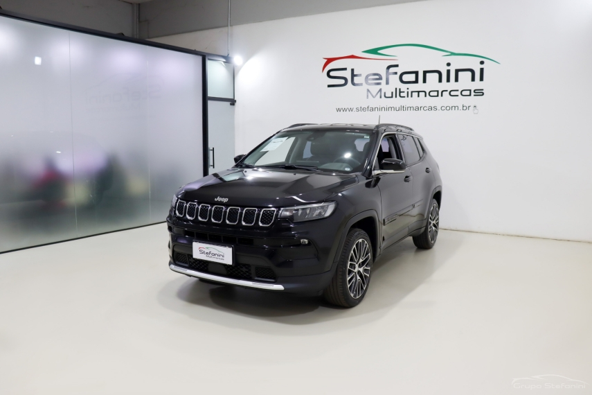 Foto do veículo JEEP COMPASS 1.3 T270 TURBO FLEX LIMITED AT6 2022/2023 62.468 KM R$ 120.990,00