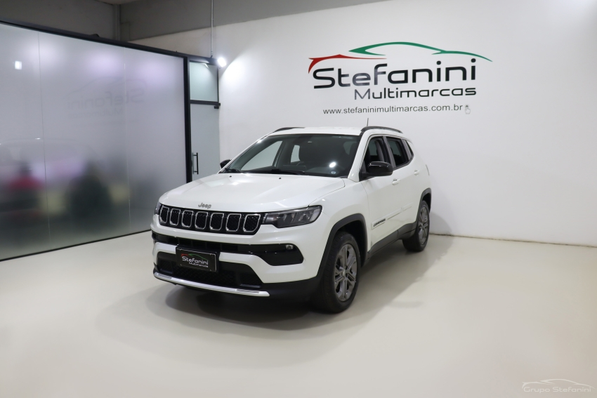 Foto do veículo JEEP COMPASS 1.3 T270 TURBO FLEX LONGITUDE AT6 2023/2024 59.567 KM R$ 116.990,00