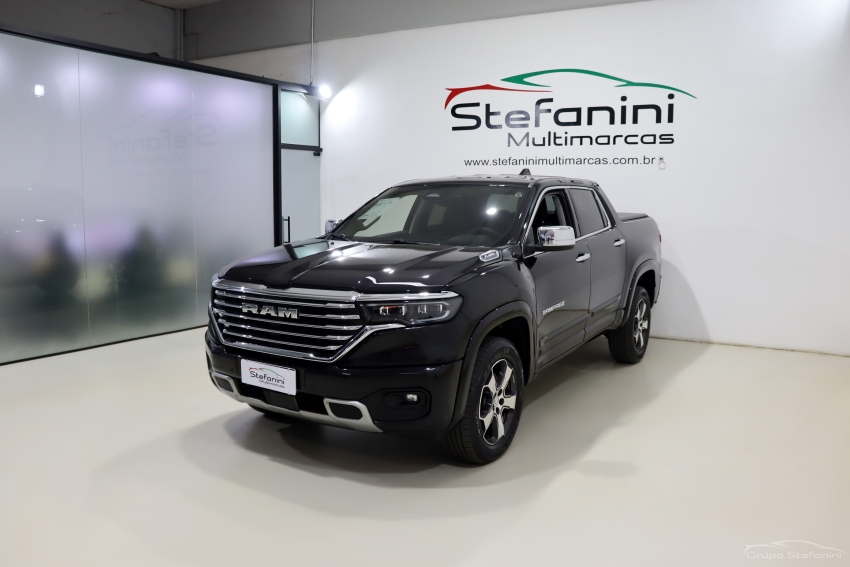 Foto do veículo RAM RAMPAGE 2.0 HURRICANE 4 TURBO GASOLINA LARAMIE 4X4 AUTOMÁTICO 2024/2025 28.522 KM R$ 189.890,00