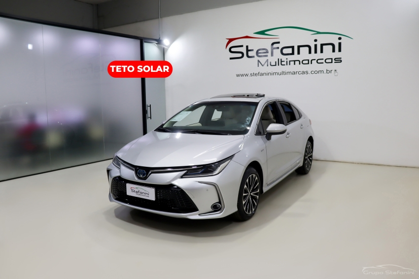 Foto do veículo TOYOTA COROLLA 1.8 VVT-I HYBRID FLEX ALTIS PREMIUM CVT 2025/2025 21.505 KM R$ 168.990,00