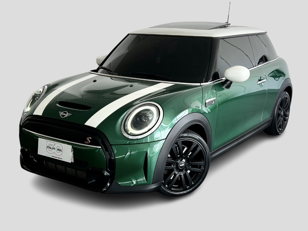 Foto do veículo MINI COOPER S 2.0 Turbo 16v 3p Aut. 2021/2022 38.456 KM R$ 150.000,00
