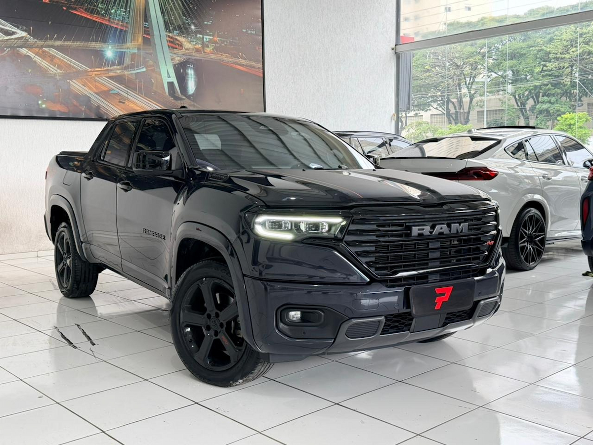 Foto do veículo RAM RAMPAGE RAMPAGE R/T HURRICANE 2.0 2024/2025 28.000 KM R$ 288.000,00