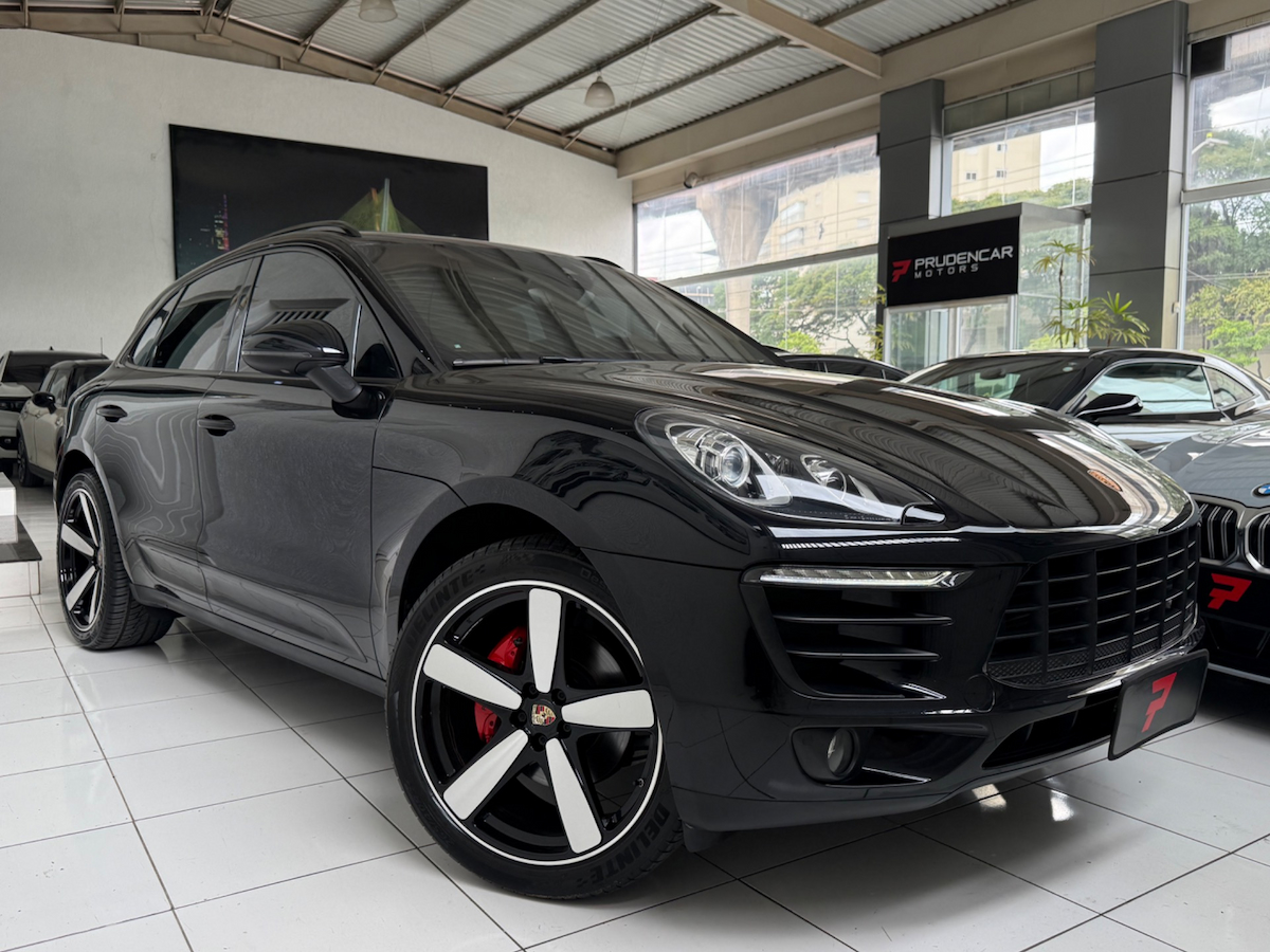 Foto do veículo PORSCHE MACAN Macan 2.0 Turbo 2016/2017 59.417 KM R$ 253.000,00