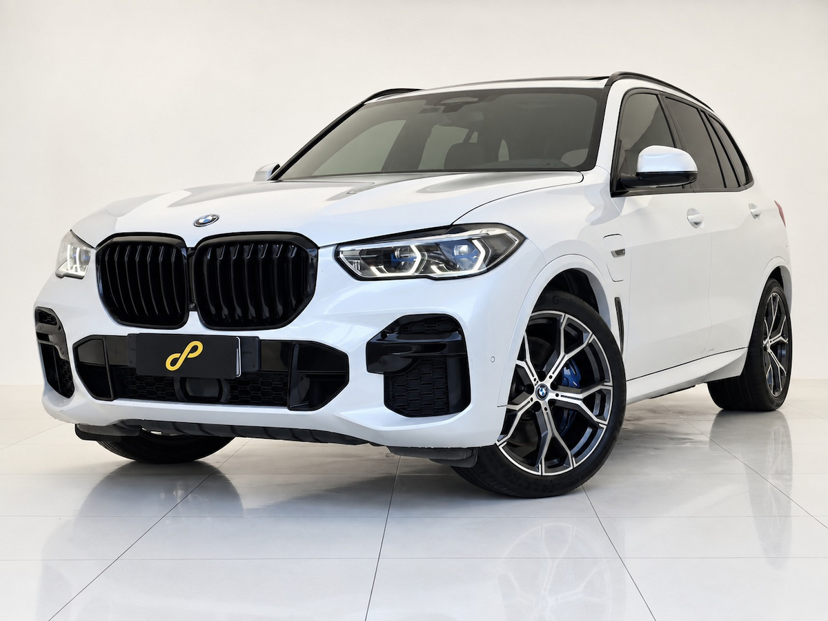 Foto do veículo BMW X5 2021/2022 85.059 KM R$ 319.900,00