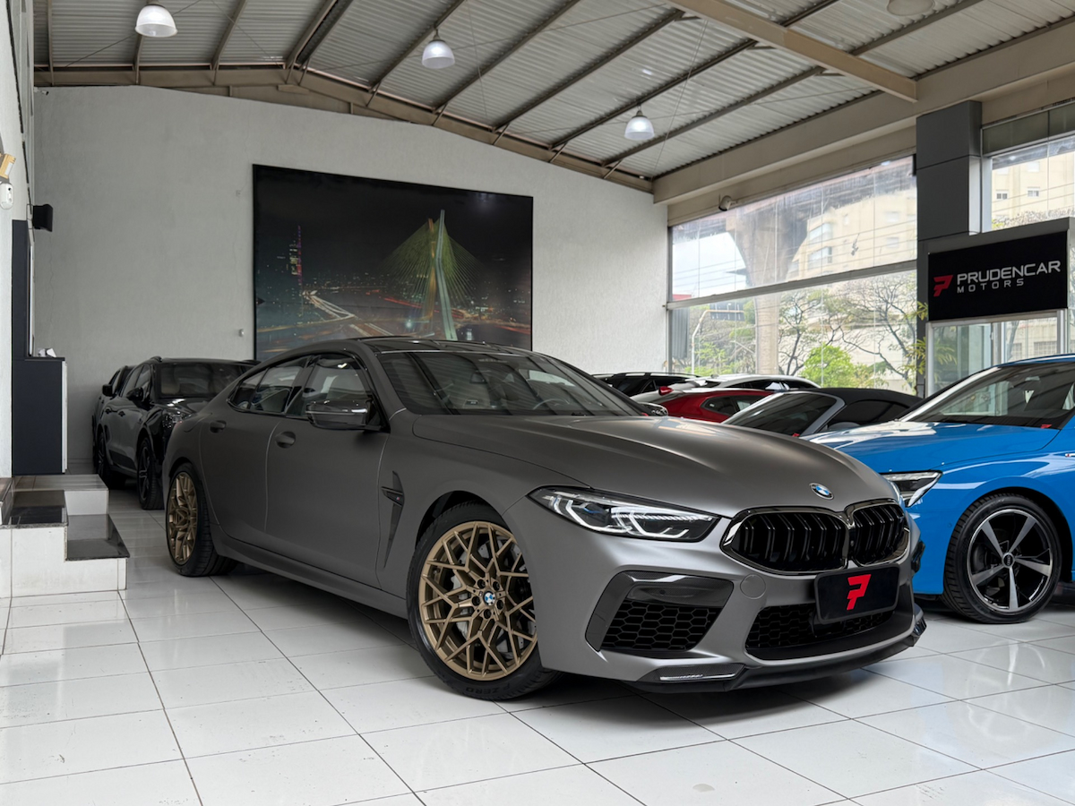 Foto do veículo BMW M8 M8 Gran Coupé Competition 4.4 V8 2021/2022 18.102 KM R$ 780.000,00