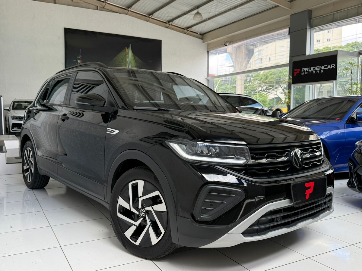 Foto do veículo VOLKSWAGEN T-CROSS T-Cross Comfortiline 200 TSI 1.0 2024/2025 23.776 KM R$ 199.000,00