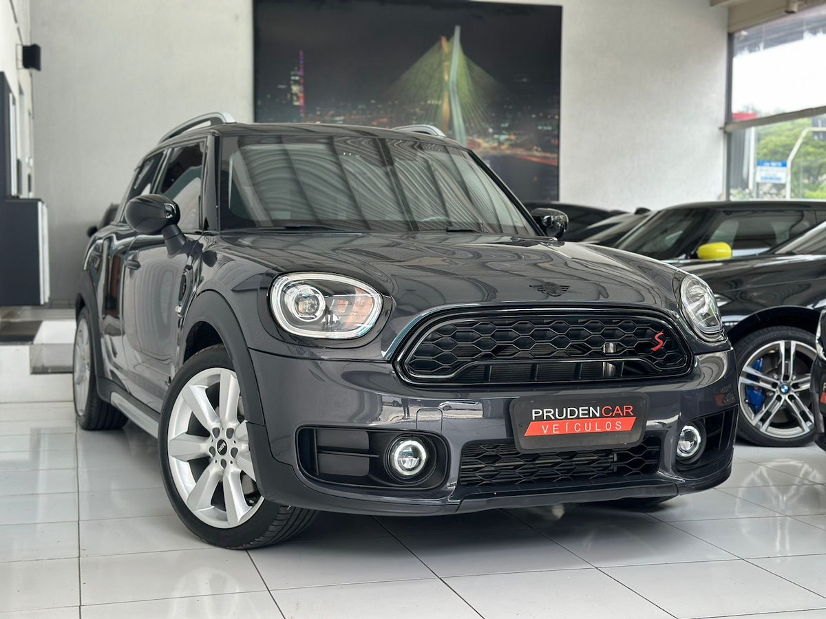 Foto do veículo MINI COOPER Countryman S 2.0 Turbo 2019/2020 22.000 KM R$ 215.000,00