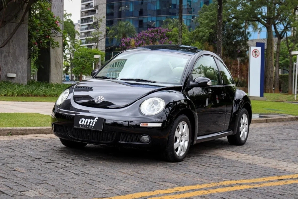Foto do veículo VOLKSWAGEN NEW BEETLE 2.0 MI 8V GASOLINA 2P MANUAL 2008/2009 107.000 KM R$ 58.000,00