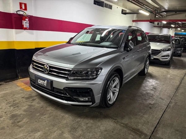 Foto do veículo VOLKSWAGEN TIGUAN 2.0 350 TSI GASOLINA ALLSPACE R-LINE 4MOTION DSG 2020/2020 44.000 KM R$ 185.000,00