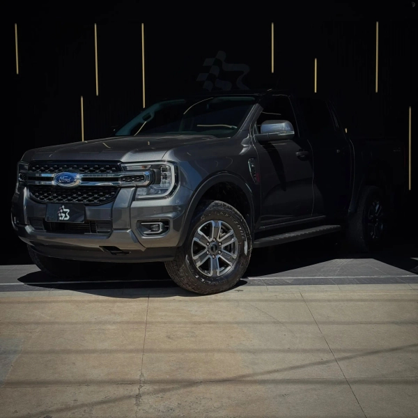 Foto do veículo FORD RANGER 3.0 V6 TURBO DIESEL CD XLT 4X4 AUTOMÁTICO 2024/2025 62.903 KM R$ 245.990,00