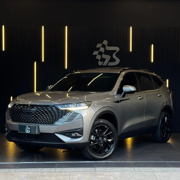 Foto do veículo GWM HAVAL H6 1.5 HEV PREMIUM E-TRACTION 2024/2025 38.800 KM R$ 182.990,00