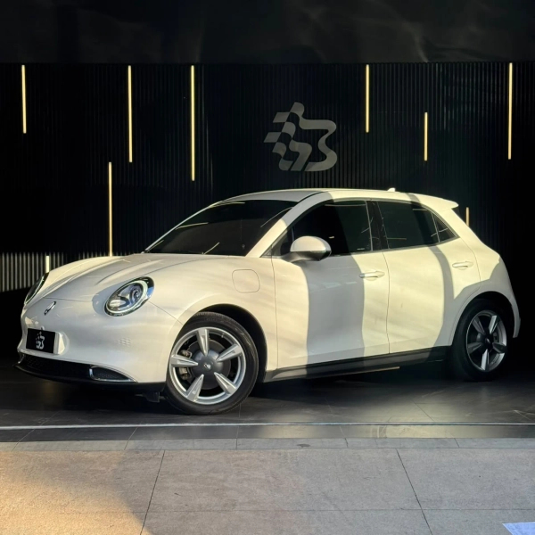 Foto do veículo GWM ORA 03 48 KW ELÉTRICO SKIN 2023/2024 47.168 KM R$ 124.990,00
