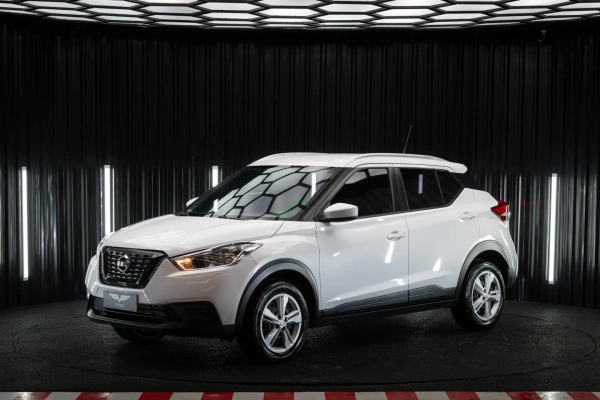 Foto do veículo NISSAN KICKS 1.6 16V FLEXSTART S DIRECT 4P XTRONIC 2019/2020 70.174 KM R$ 83.900,00