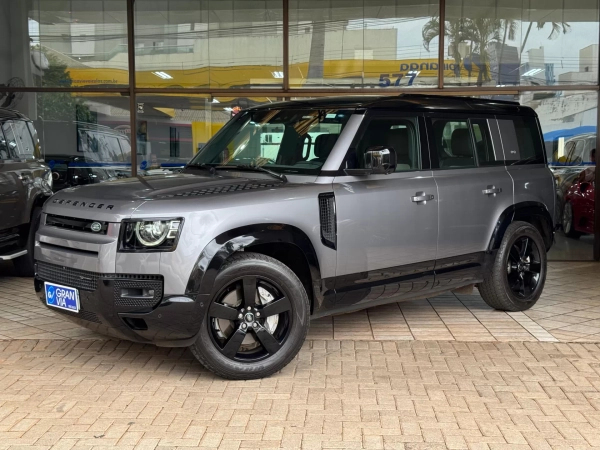Foto do veículo LAND ROVER DEFENDER 3.0 D300 TURBO DIESEL MHEV 110 X-DYNAMIC S AWD AUTOMÁTICO 2022/2023 45.687 KM R$ 530.000,00