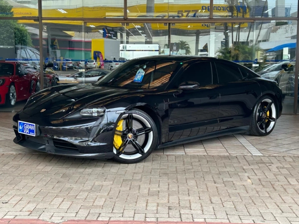 Foto do veículo PORSCHE TAYCAN TURBO S ELÉTRICO 2023/2024 3.130 KM R$ 785.000,00