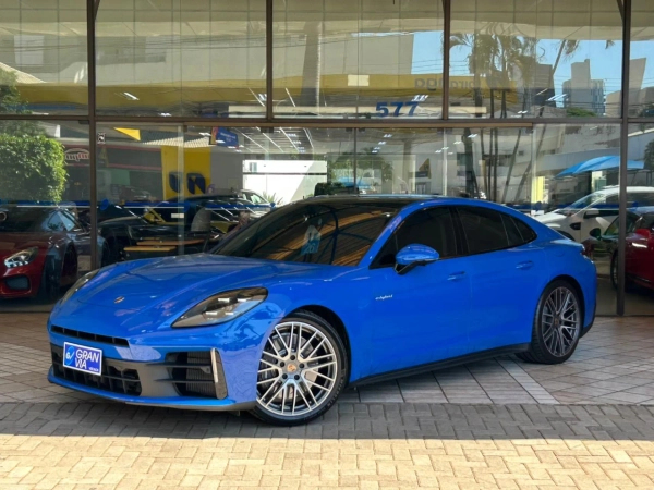 Foto do veículo PORSCHE PANAMERA 2.9 V6 E-HYBRID 4 PDK 2025/2026 1.685 KM R$ 915.000,00