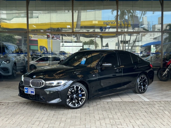 Foto do veículo BMW 320i 2.0 16V TURBO FLEX M SPORT AUTOMÁTICO 2025/2025 2.963 KM R$ 335.000,00