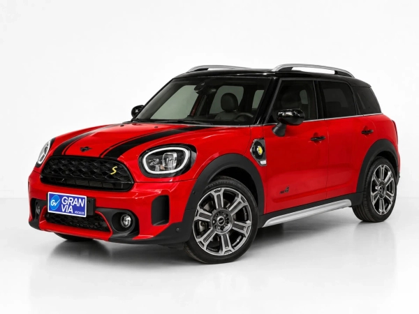 Foto do veículo MINI COUNTRYMAN 1.5 12V TWINPOWER TURBO HYBRID COOPER S E TOP ALL4 STEPTRONIC 2023/2024 15.610 KM R$ 209.000,00