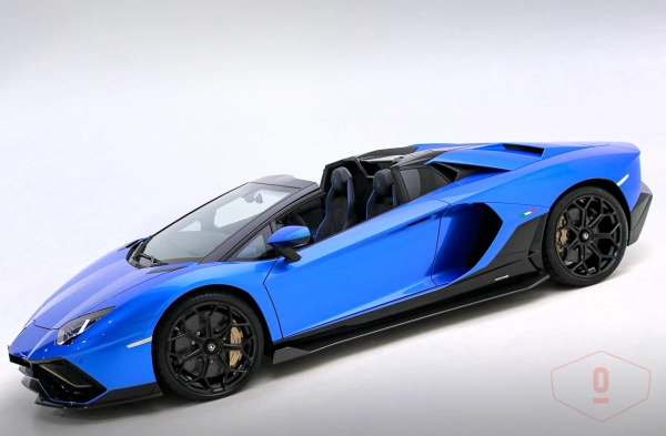 Foto do veículo LAMBORGHINI AVENTADOR LP780-4 Ultimae Roadster 2022/2022 235 KM R$ 9.500.000,00