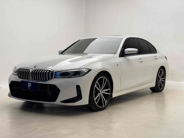 Foto do veículo BMW 320i 2.0 16V TURBO FLEX M SPORT AUTOMÁTICO 2023/2024 16.334 KM R$ 320.000,00