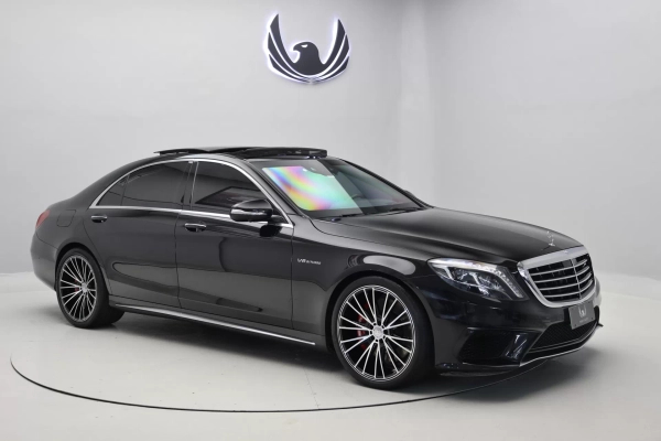 Foto do veículo MERCEDES-BENZ S 63 AMG 2014/2015 62.820 KM R$ 465.000,00