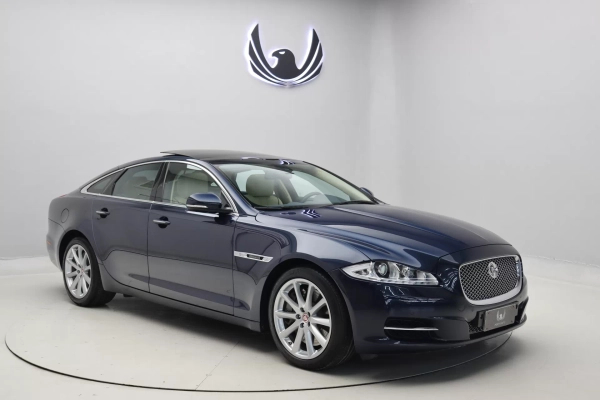 Foto do veículo JAGUAR XJ Supersport 2012/2012 24.900 KM R$ 270.000,00