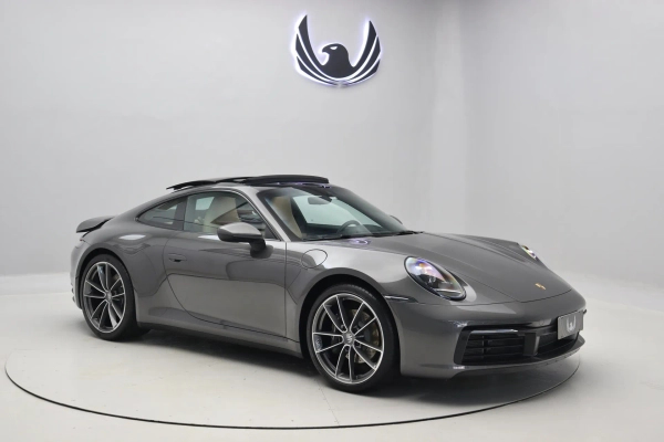 Foto do veículo PORSCHE 911 Carrera 2022/2022 7.940 KM R$ 769.000,00