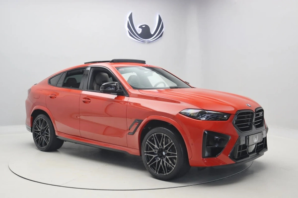 Foto do veículo BMW X6 M Competition 2023/2024 14.400 KM R$ 929.000,00