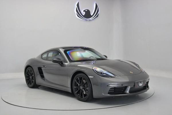 Foto do veículo PORSCHE 718 Cayman 2023/2024 2.930 KM R$ 614.900,00