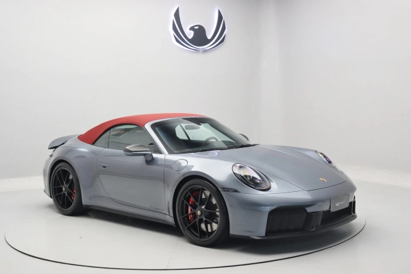 Foto do veículo PORSCHE 911 Carrera GTS Cabriolet 2025/2025 2.400 KM R$ 1.350.000,00