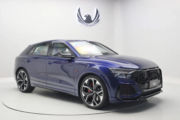 Foto do veículo AUDI RS Q8 2020/2021 12.600 KM R$ 789.000,00