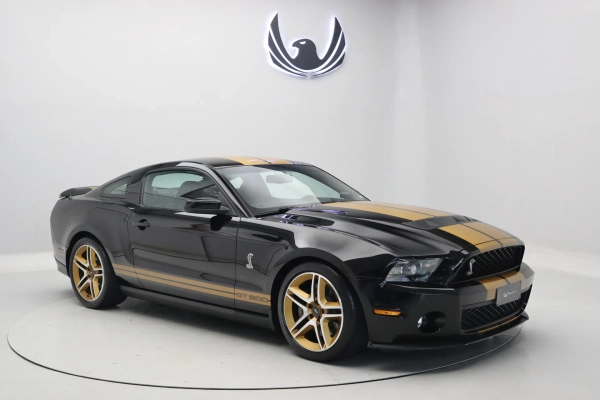 Foto do veículo FORD MUSTANG Shelby GT 500 2010/2010 37.600 KM R$ 660.000,00