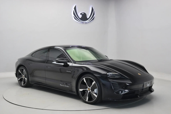 Foto do veículo PORSCHE TAYCAN Turbo 2023/2023 2.440 KM R$ 690.000,00