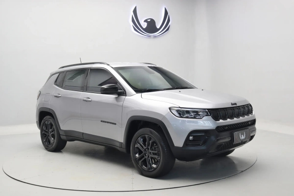 Foto do veículo JEEP COMPASS Longitude TD350 4X4 2022/2023 42.840 KM R$ 173.000,00