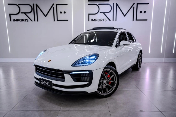 Foto do veículo PORSCHE MACAN 2.9 V6 BITURBO GASOLINA S PDK 2021/2022 13.900 KM R$ 479.900,00
