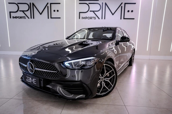 Foto do veículo MERCEDES-BENZ C 300 2.0 EQ BOOST HÍBRIDO AMG LINE 9G-TRONIC 2023/2023 20.900 KM R$ 379.800,00