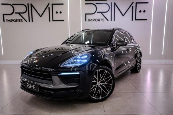 Foto do veículo PORSCHE MACAN 2.0 TURBO GASOLINA T PDK 2025/2025 8.900 KM R$ 638.900,00
