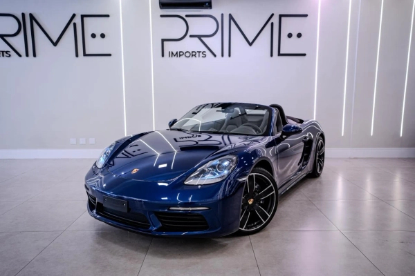 Foto do veículo PORSCHE 718 2.0 16V H4 GASOLINA BOXSTER PDK 2022/2022 4.000 KM R$ 519.800,00