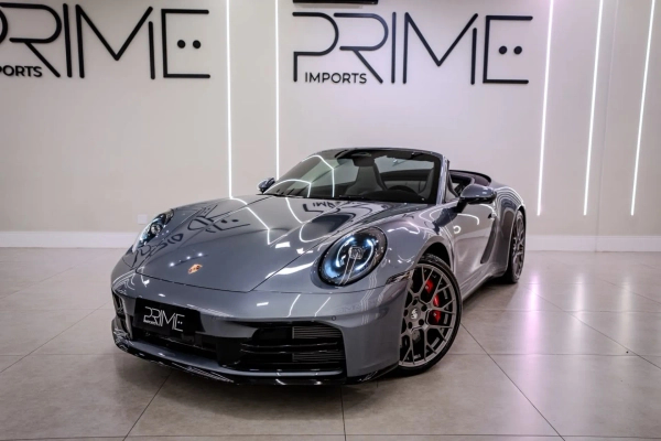 Foto do veículo PORSCHE 911 3.0 24V H6 GASOLINA CARRERA S CABRIOLET PDK 2026/2026 900 KM R$ 1.299.900,00