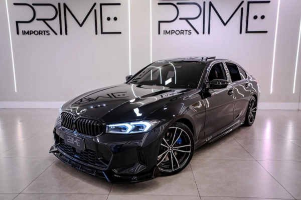 Foto do veículo BMW 320i 2.0 16V TURBO FLEX M SPORT AUTOMÁTICO 2022/2023 62.900 KM R$ 269.800,00