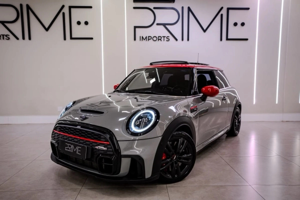 Foto do veículo MINI COOPER 2.0 16V TWINPOWER GASOLINA JOHN COOPER WORKS 2P STEPTRONIC 2021/2022 46.900 KM R$ 174.900,00