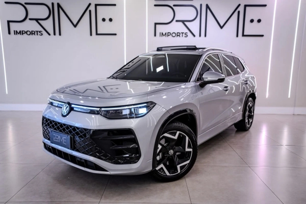 Foto do veículo VOLKSWAGEN TIGUAN 2.0 350 TSI GASOLINA R-LINE 4MOTION AUTOMÁTICO 2026/2026 1.700 KM R$ 299.800,00